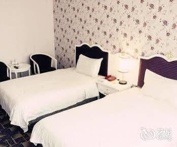 Chengdu Lilac Hotel Fei Cheng Branch Extérieur photo