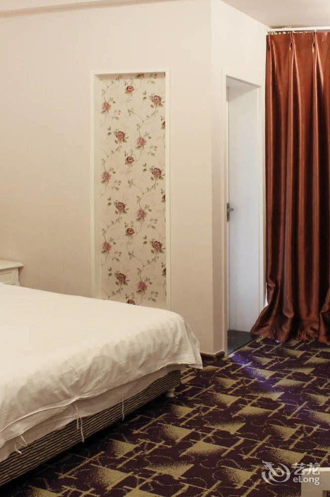 Chengdu Lilac Hotel Fei Cheng Branch Extérieur photo